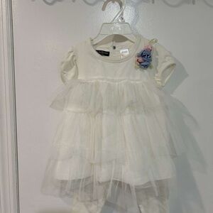 toddler two piece white dress set flower detail